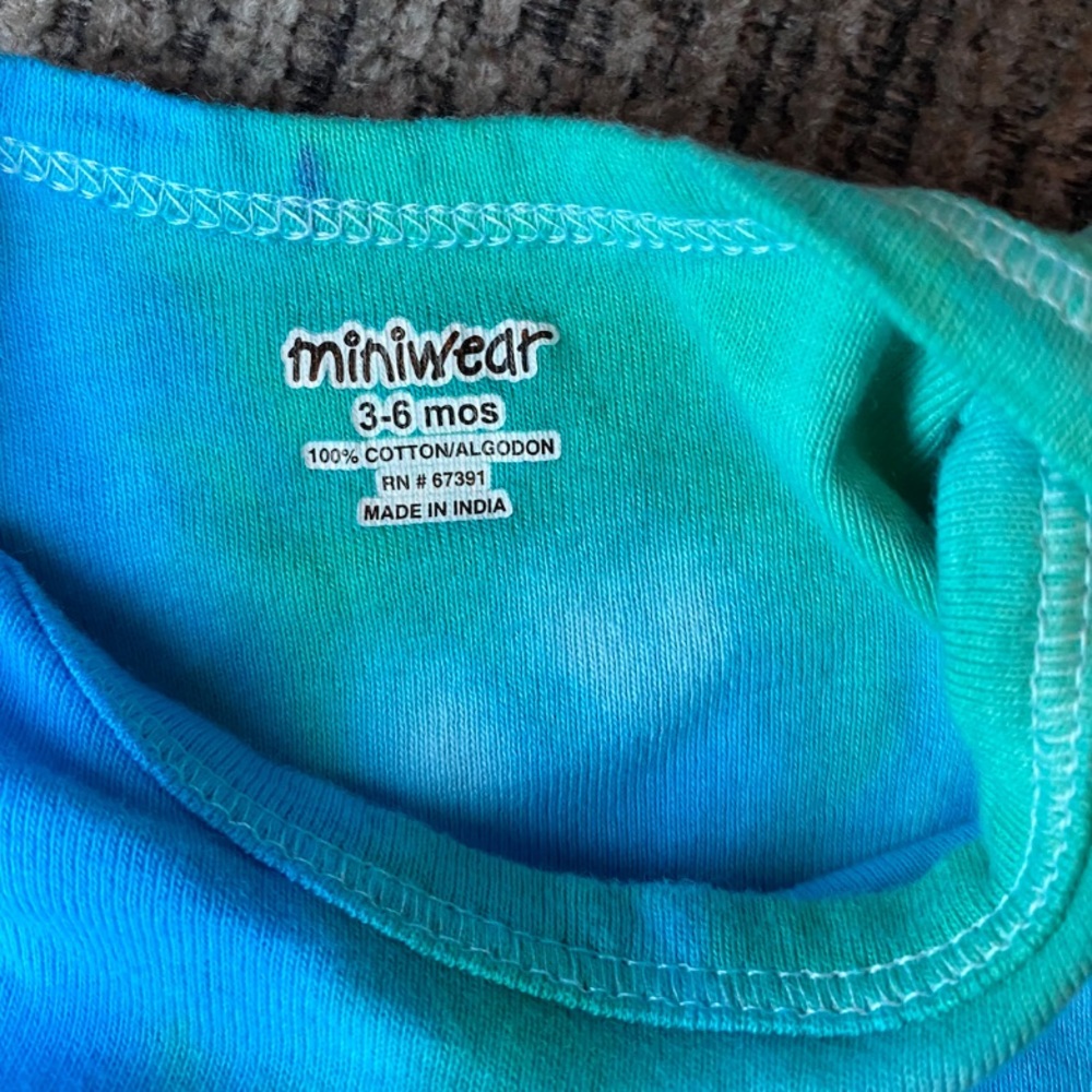 Tie Dye 3 - 6 months Onesie - Picture 2 of 3